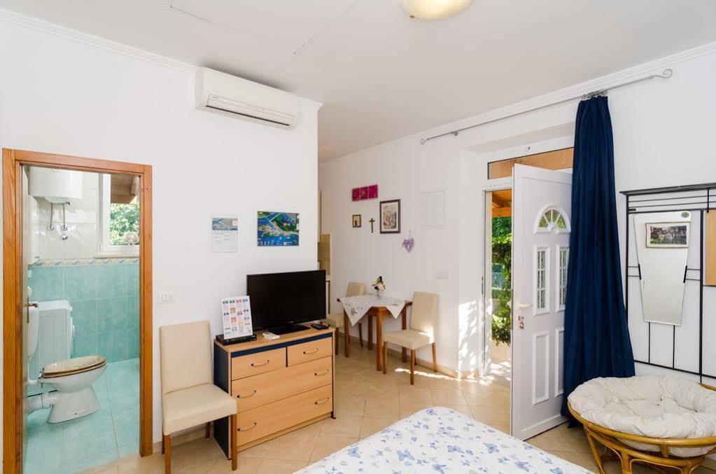 Apartments & Room Frane Dubrovnik Exterior photo